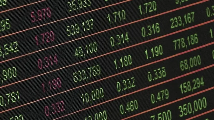 Dlaczego firmy wchodzą na giełdę? Odkryj kluczowe powody i korzyści tej decyzji