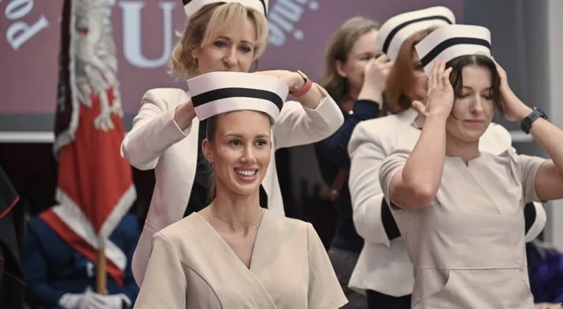 Jak kształtują się średnie wieku w Polsce? Co warto wiedzieć?