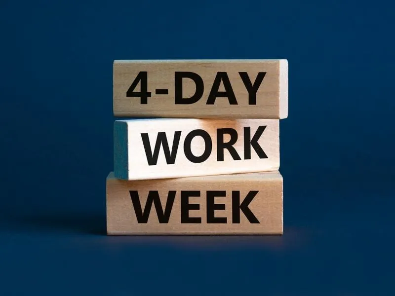 Wdrażanie czterodniowego tygodnia pracy na świecie